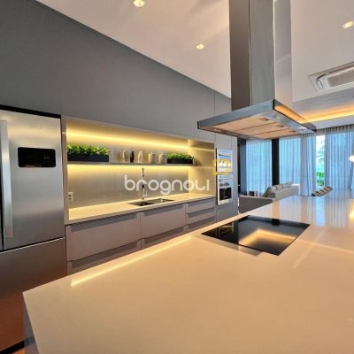 Apartamento com 99m², 2 quartos (sendo 2 suítes), 1 garagem, no bairro Jardim Atlântico em Florianópolis