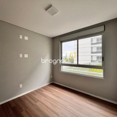 Apartamento com 99m², 2 quartos (sendo 2 suítes), 1 garagem, no bairro Jardim Atlântico em Florianópolis