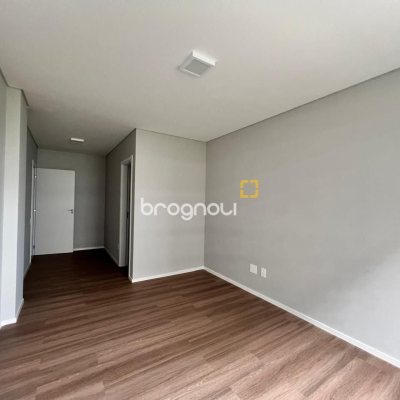 Apartamento com 99m², 2 quartos (sendo 2 suítes), 1 garagem, no bairro Jardim Atlântico em Florianópolis