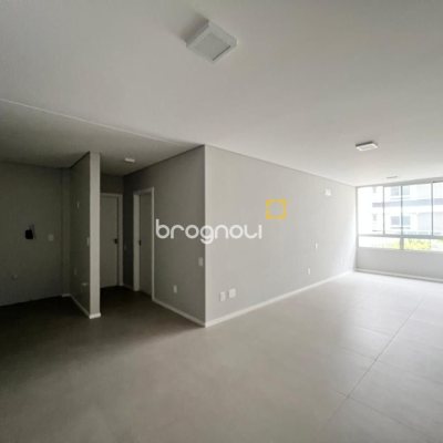 Apartamento com 99m², 2 quartos (sendo 2 suítes), 1 garagem, no bairro Jardim Atlântico em Florianópolis