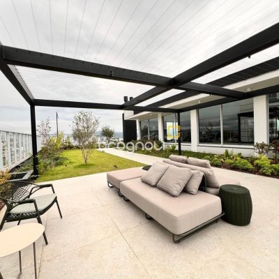 Apartamento com 99m², 2 quartos (sendo 2 suítes), 1 garagem, no bairro Jardim Atlântico em Florianópolis