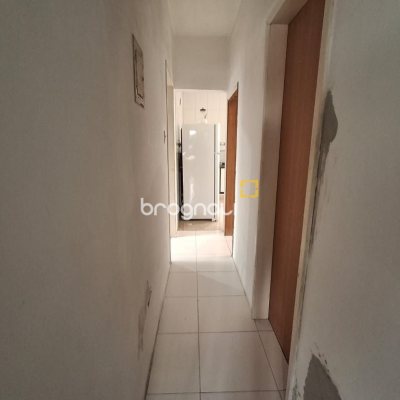 Casa com 200m², 3 quartos (sendo 1 suíte), 1 garagem, no bairro Estreito em Florianópolis