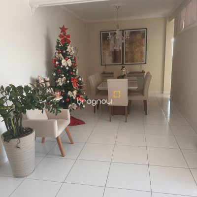 Apartamento com 93m², 3 quartos, 1 garagem, no bairro Barreiros em São José