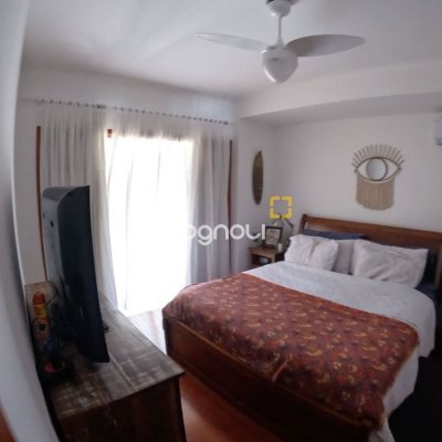 Casa de Condomínio com 230m², 3 quartos (sendo 3 suítes), 4 garagens, no bairro Rio Tavares em Florianópolis