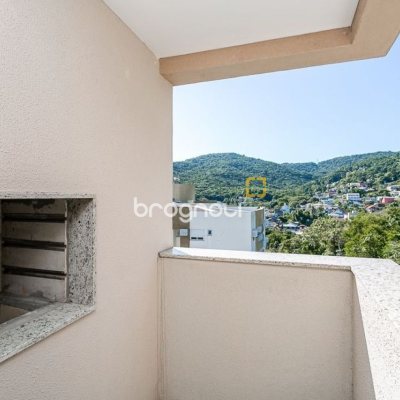Apartamento com 65m², 2 quartos (sendo 1 suíte), 2 garagens, no bairro Itacorubi em Florianópolis