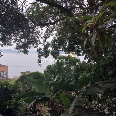 Casa com 357m², no bairro Santo Antônio de Lisboa em Florianópolis