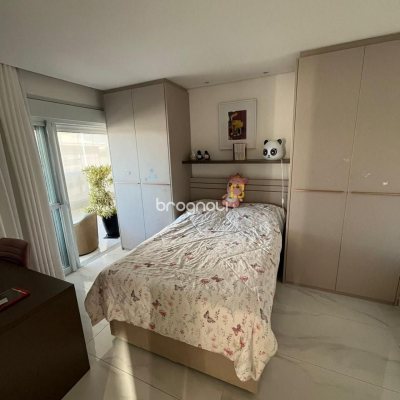 Cobertura com 257m², 3 quartos (sendo 3 suítes), 2 garagens, no bairro Ingleses em Florianópolis