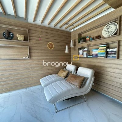 Cobertura com 257m², 3 quartos (sendo 3 suítes), 2 garagens, no bairro Ingleses em Florianópolis