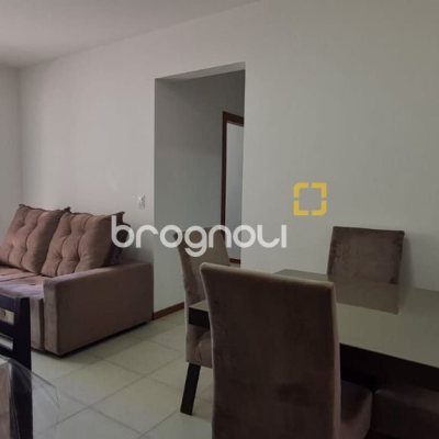 Apartamento com 68m², 2 quartos (sendo 1 suíte), no bairro Rio Caveiras em Biguaçu
