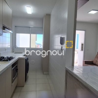 Apartamento com 68m², 2 quartos (sendo 1 suíte), no bairro Rio Caveiras em Biguaçu
