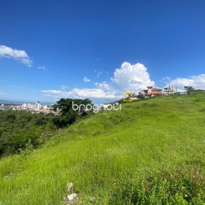 Terreno com 10100m², no bairro Boa Vista em Biguaçu