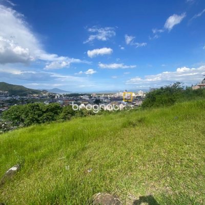 Terreno com 10100m², no bairro Boa Vista em Biguaçu