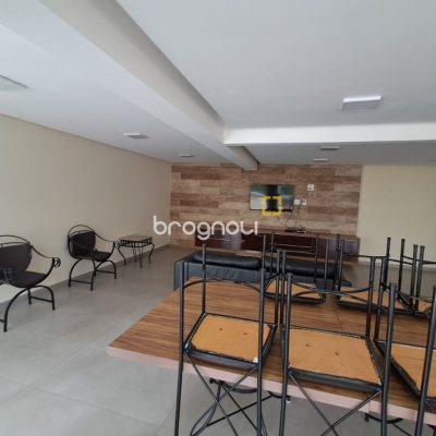 Apartamento com 88m², 3 quartos (sendo 1 suíte), 1 garagem, no bairro Centro em Florianópolis