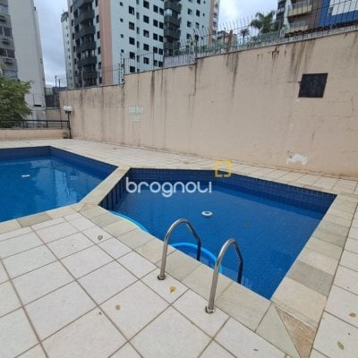 Apartamento com 88m², 3 quartos (sendo 1 suíte), 1 garagem, no bairro Centro em Florianópolis