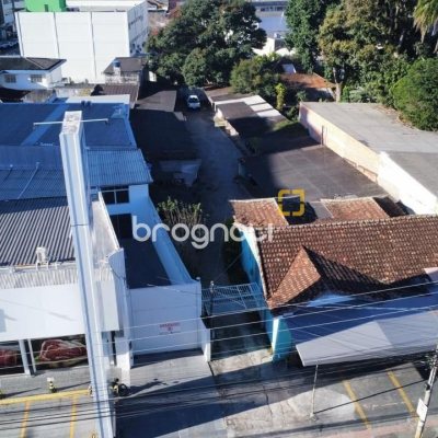 Terreno com 1169m², no bairro Estreito em Florianópolis