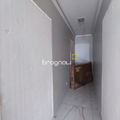 Casa com 327m², 5 quartos (sendo 3 suítes), 4 garagens, no bairro Ingleses em Florianópolis