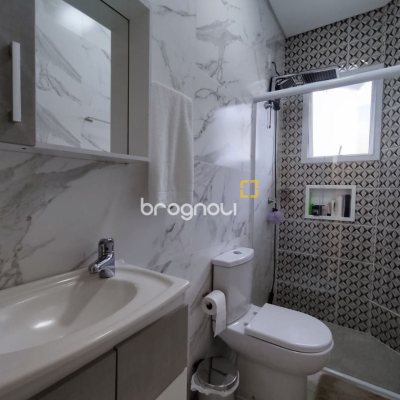 Casa com 327m², 5 quartos (sendo 3 suítes), 4 garagens, no bairro Ingleses em Florianópolis