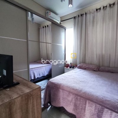 Casa com 327m², 5 quartos (sendo 3 suítes), 4 garagens, no bairro Ingleses em Florianópolis