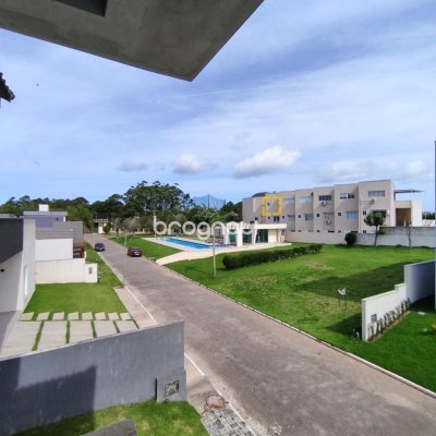 Casa com 327m², 5 quartos (sendo 3 suítes), 4 garagens, no bairro Ingleses em Florianópolis