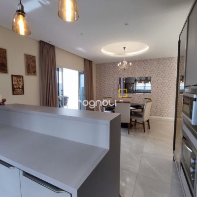 Casa com 327m², 5 quartos (sendo 3 suítes), 4 garagens, no bairro Ingleses em Florianópolis