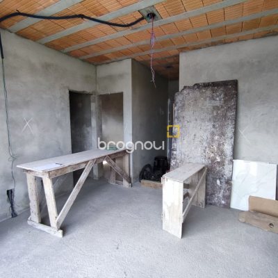 Casa com 327m², 5 quartos (sendo 3 suítes), 4 garagens, no bairro Ingleses em Florianópolis