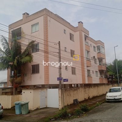 Apartamento com 58m², 2 quartos, 1 garagem, no bairro Forquilhinha em São José