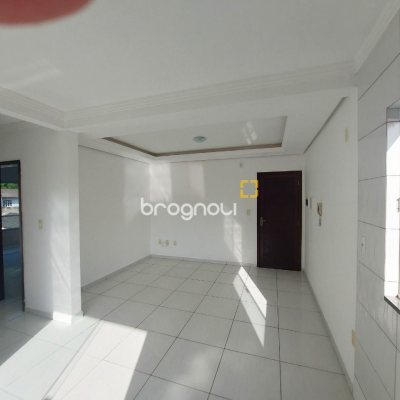 Apartamento com 58m², 2 quartos, 1 garagem, no bairro Forquilhinha em São José