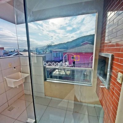 Apartamento com 58m², 2 quartos, 1 garagem, no bairro Forquilhinha em São José