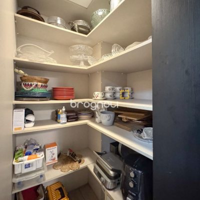 Apartamento com 325m², 4 quartos (sendo 2 suítes), 3 garagens, no bairro Centro em Florianópolis