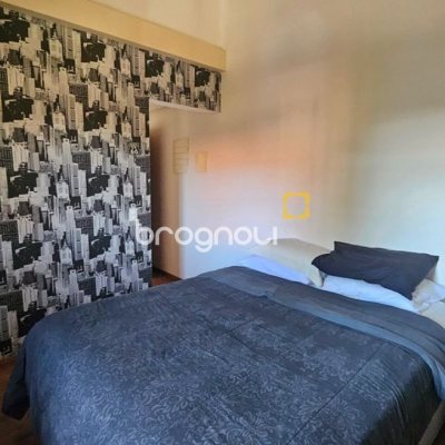 Casa de Condomínio com 240m², 4 quartos (sendo 3 suítes), 1 garagem, no bairro Sambaqui em Florianópolis