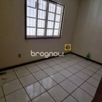 Casa com 150m², 2 quartos, 2 garagens, no bairro Ingleses em Florianópolis