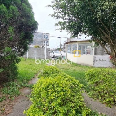 Casa com 150m², 2 quartos, 2 garagens, no bairro Ingleses em Florianópolis
