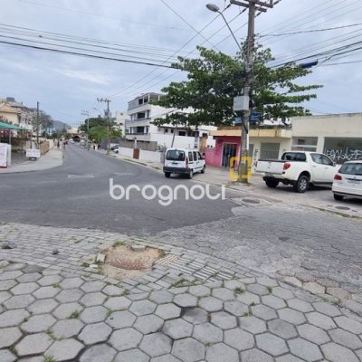 Casa com 150m², 2 quartos, 2 garagens, no bairro Ingleses em Florianópolis