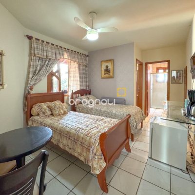 Casa com 551m², 8 quartos (sendo 8 suítes), 6 garagens, no bairro Jurerê Internacional em Florianópolis