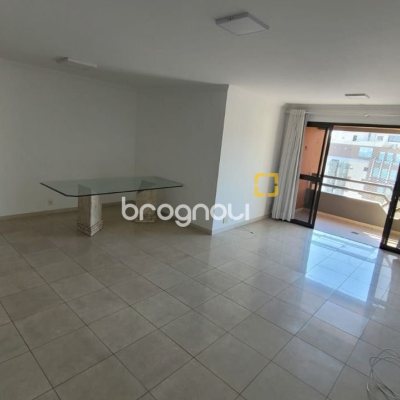 Apartamento com 166m², 4 quartos (sendo 2 suítes), 2 garagens, no bairro Agronômica em Florianópolis