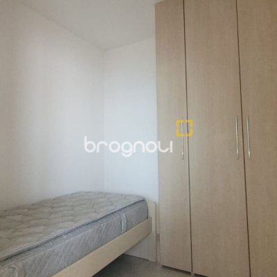 Apartamento com 166m², 4 quartos (sendo 2 suítes), 2 garagens, no bairro Agronômica em Florianópolis