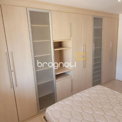 Apartamento com 166m², 4 quartos (sendo 2 suítes), 2 garagens, no bairro Agronômica em Florianópolis