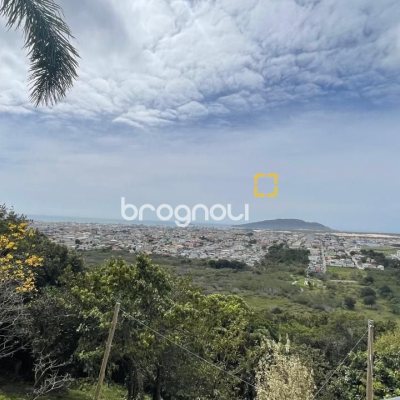 Casa com 458m², 4 quartos, no bairro Vargem do Bom Jesus em Florianópolis