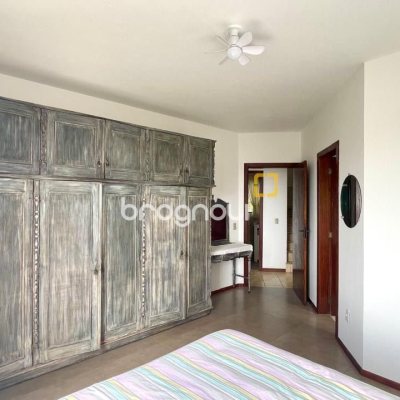 Casa com 458m², 4 quartos, no bairro Vargem do Bom Jesus em Florianópolis