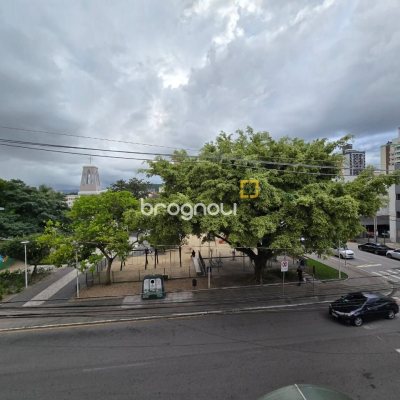 Apartamento com 64m², 2 quartos, 1 garagem, no bairro Kobrasol em São José