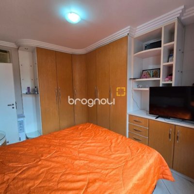 Apartamento com 64m², 2 quartos, 1 garagem, no bairro Kobrasol em São José