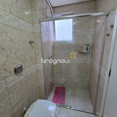 Apartamento com 64m², 2 quartos, 1 garagem, no bairro Kobrasol em São José
