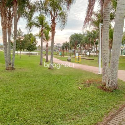 Casa de Condomínio com 216m², 3 quartos (sendo 1 suíte), 2 garagens, no bairro Beira Rio em Biguaçu