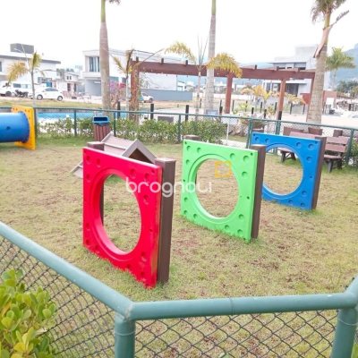 Casa de Condomínio com 216m², 3 quartos (sendo 1 suíte), 2 garagens, no bairro Beira Rio em Biguaçu