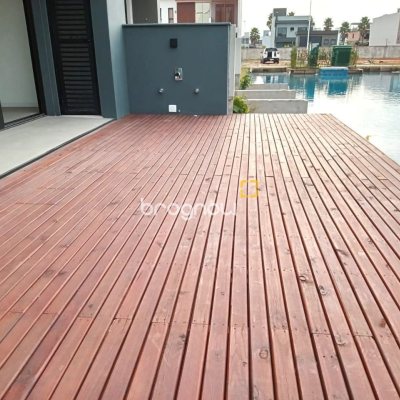 Casa de Condomínio com 216m², 3 quartos (sendo 1 suíte), 2 garagens, no bairro Beira Rio em Biguaçu