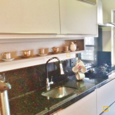 Apartamento com 92m², 3 quartos (sendo 1 suíte), 1 garagem, no bairro Barreiros em São José