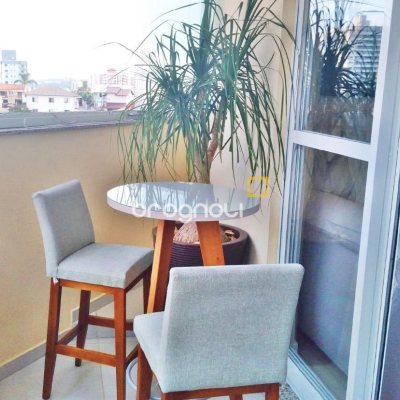 Apartamento com 92m², 3 quartos (sendo 1 suíte), 1 garagem, no bairro Barreiros em São José