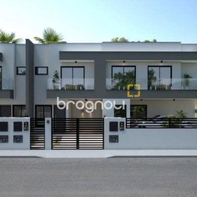 Casa com 98m², 3 quartos (sendo 1 suíte), 1 garagem, no bairro Forquilhas em São José