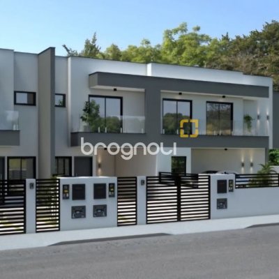 Casa com 98m², 3 quartos (sendo 1 suíte), 1 garagem, no bairro Forquilhas em São José
