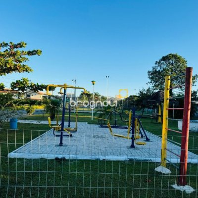 Casa com 123m², 3 quartos (sendo 1 suíte), 1 garagem, no bairro Campeche em Florianópolis